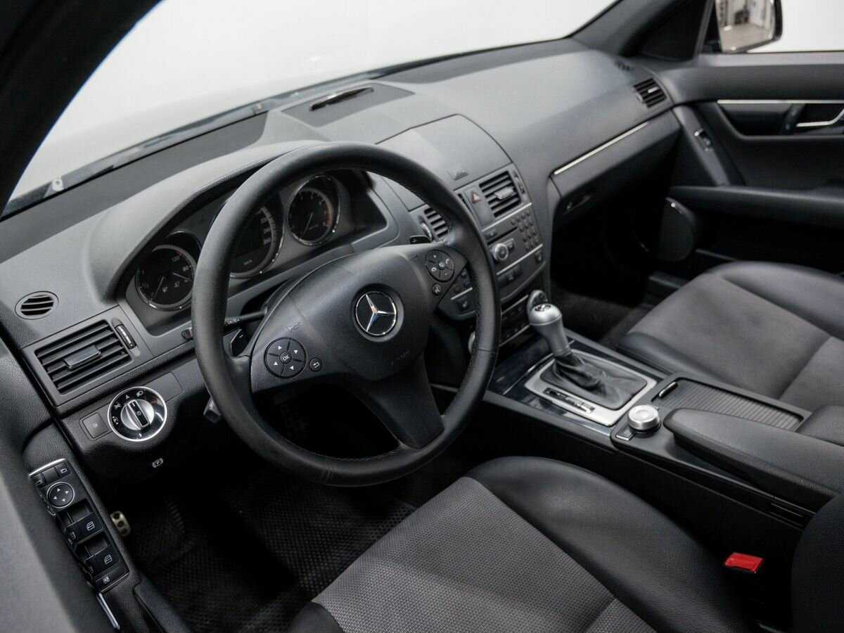 Mercedes-Benz C-Класс 200, 2010 Фото №13