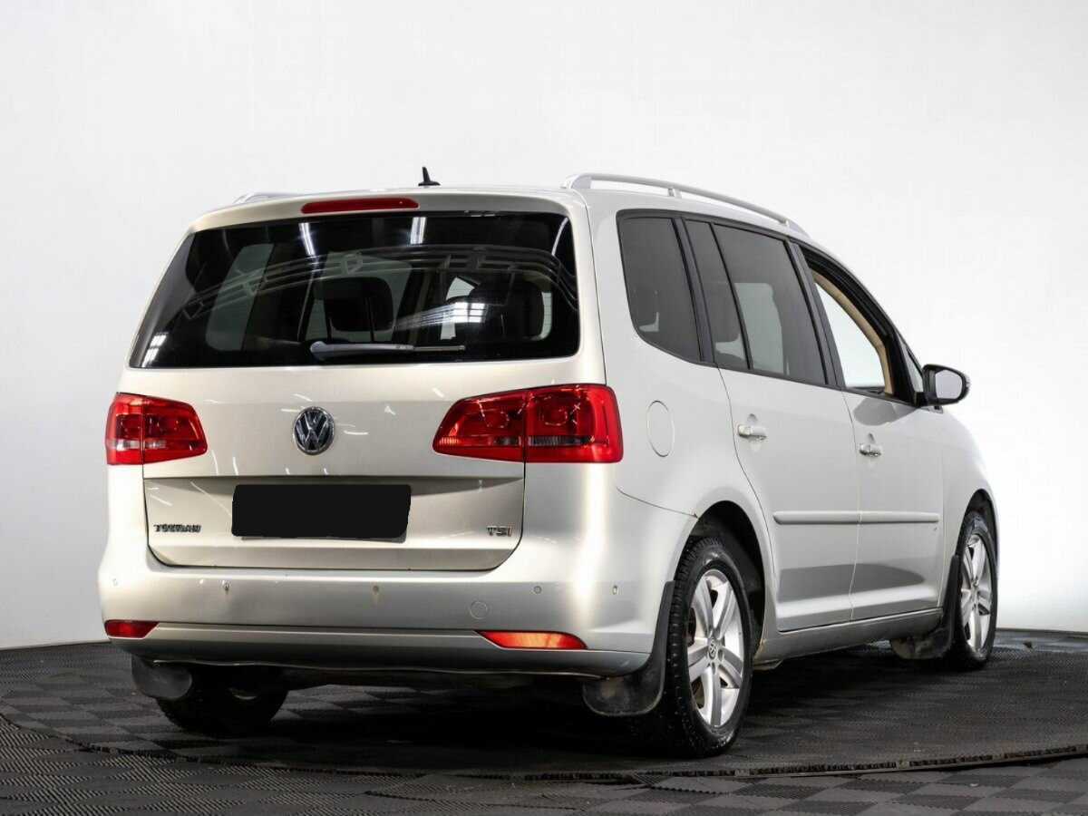 Volkswagen Touran, 2013 - 256 000 км. | Фото №4