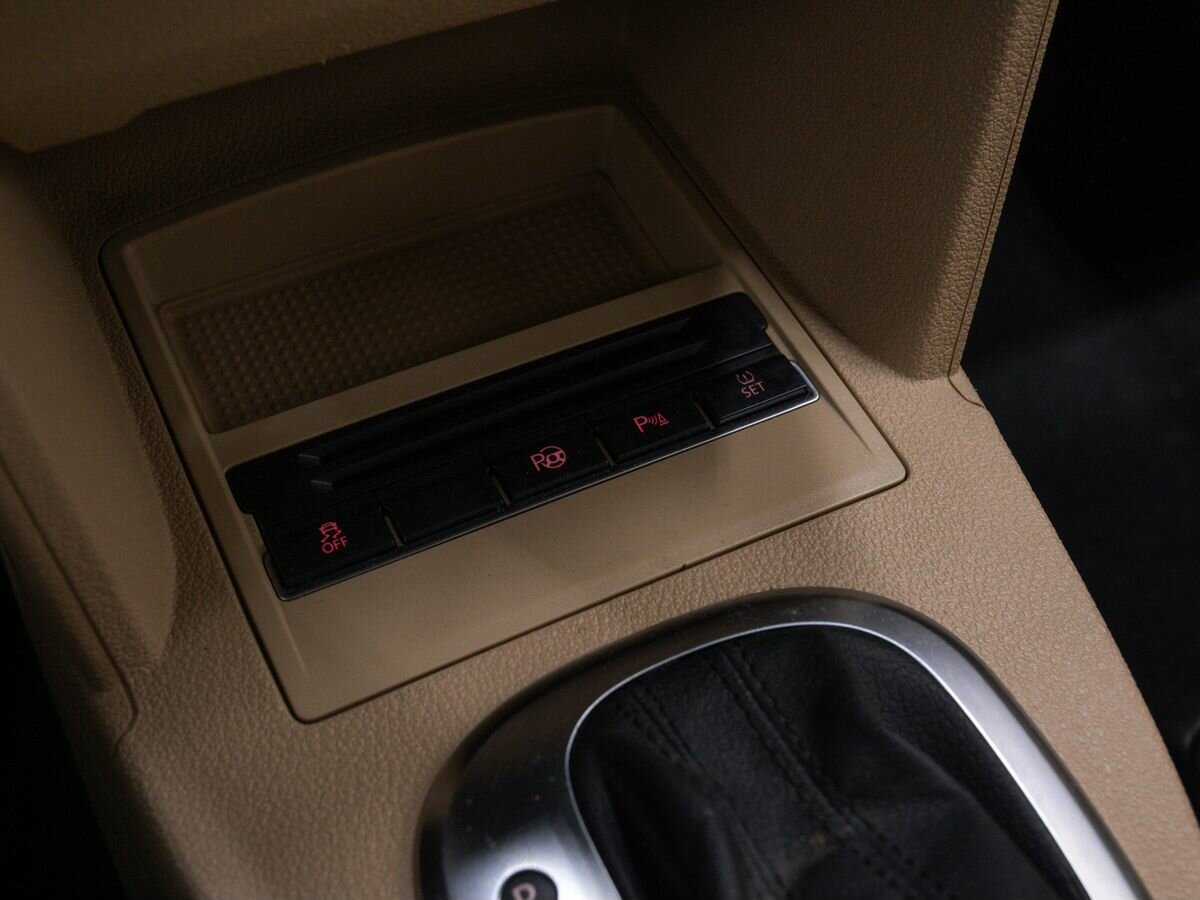 Volkswagen Touran, 2013 Фото №19