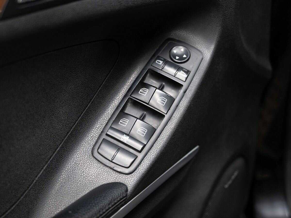 Mercedes-Benz M-Класс 320, 2007 Фото №18