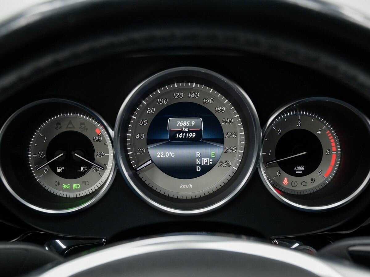 Mercedes-Benz CLS 350 CDI, 2014 Фото №23