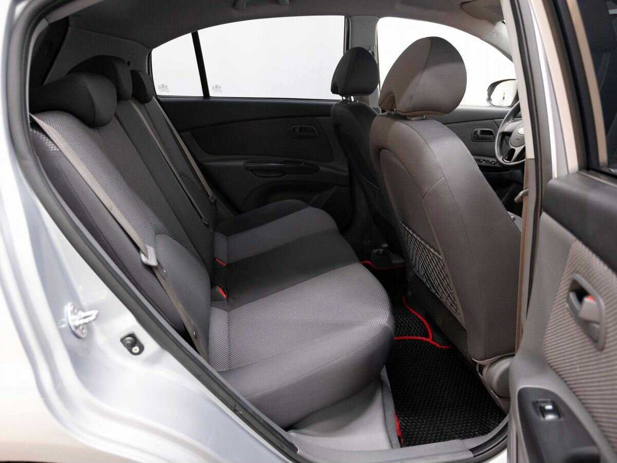 Kia Rio, 2011 Фото №10