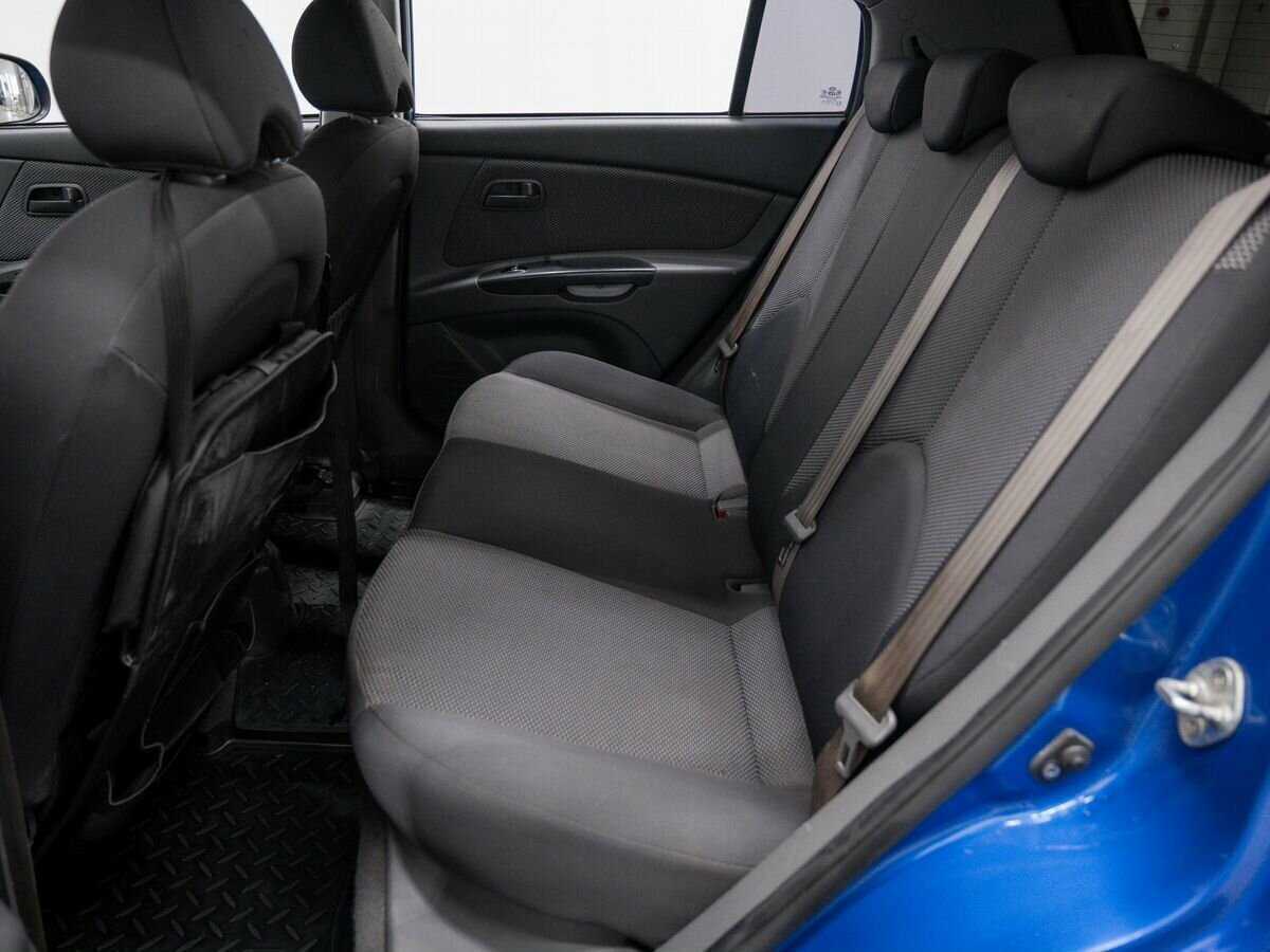 Kia Rio, 2011 Фото №11