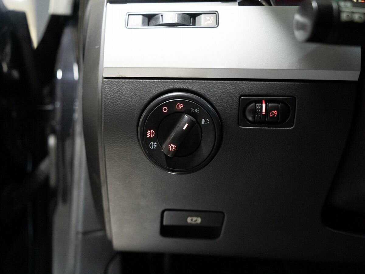 Volkswagen Touareg, 2008 Фото №15