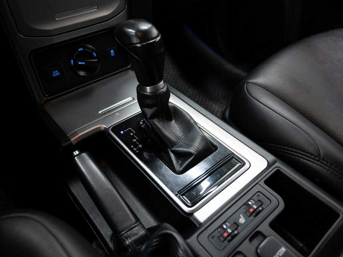 Toyota Land Cruiser Prado, 2018 Фото №17