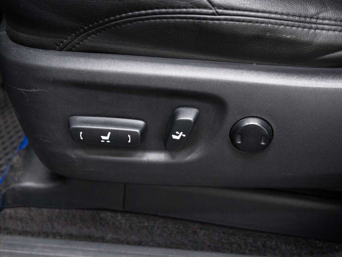 Toyota Land Cruiser Prado, 2018 Фото №19