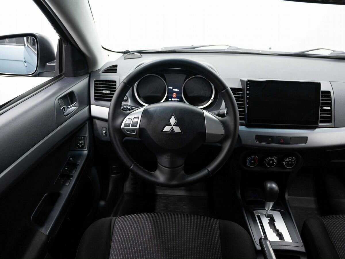 Mitsubishi Lancer, 2011 Фото №14