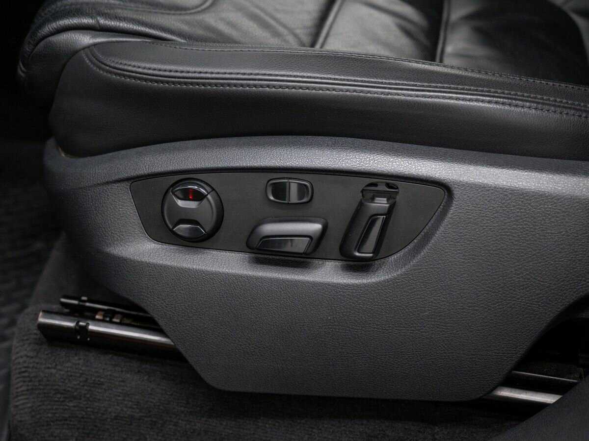 Volkswagen Touareg, 2016 Фото №16