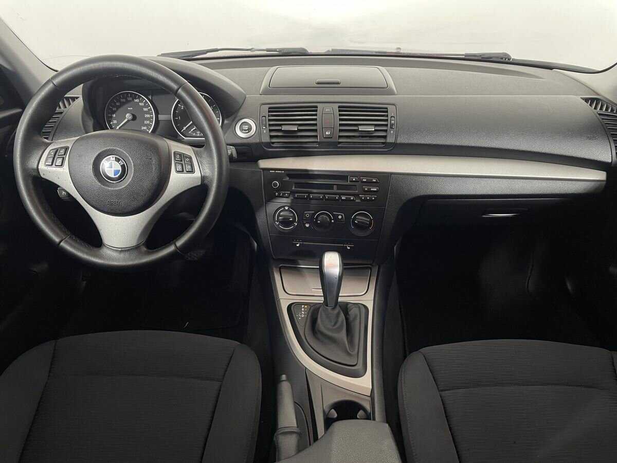 BMW 1 серии 116i, 2010 - 204 938 км. | Фото №6