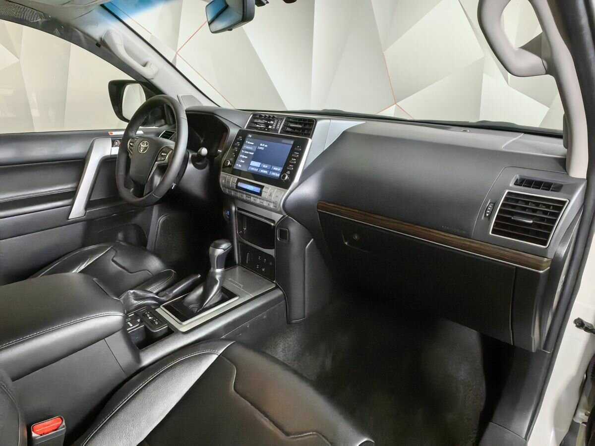 Toyota Land Cruiser Prado, 2020 Фото №9