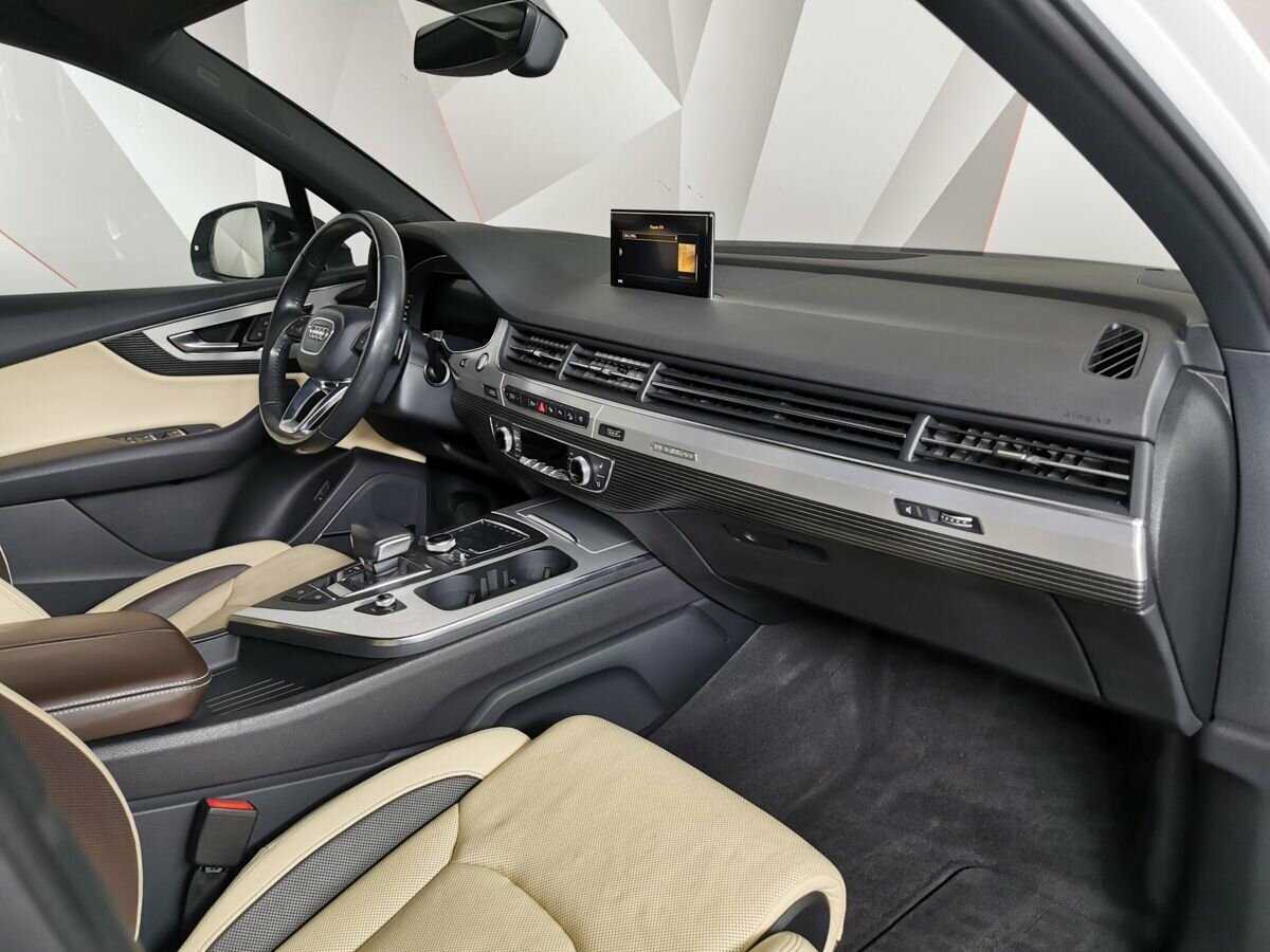 Audi Q7, 2017 Фото №9