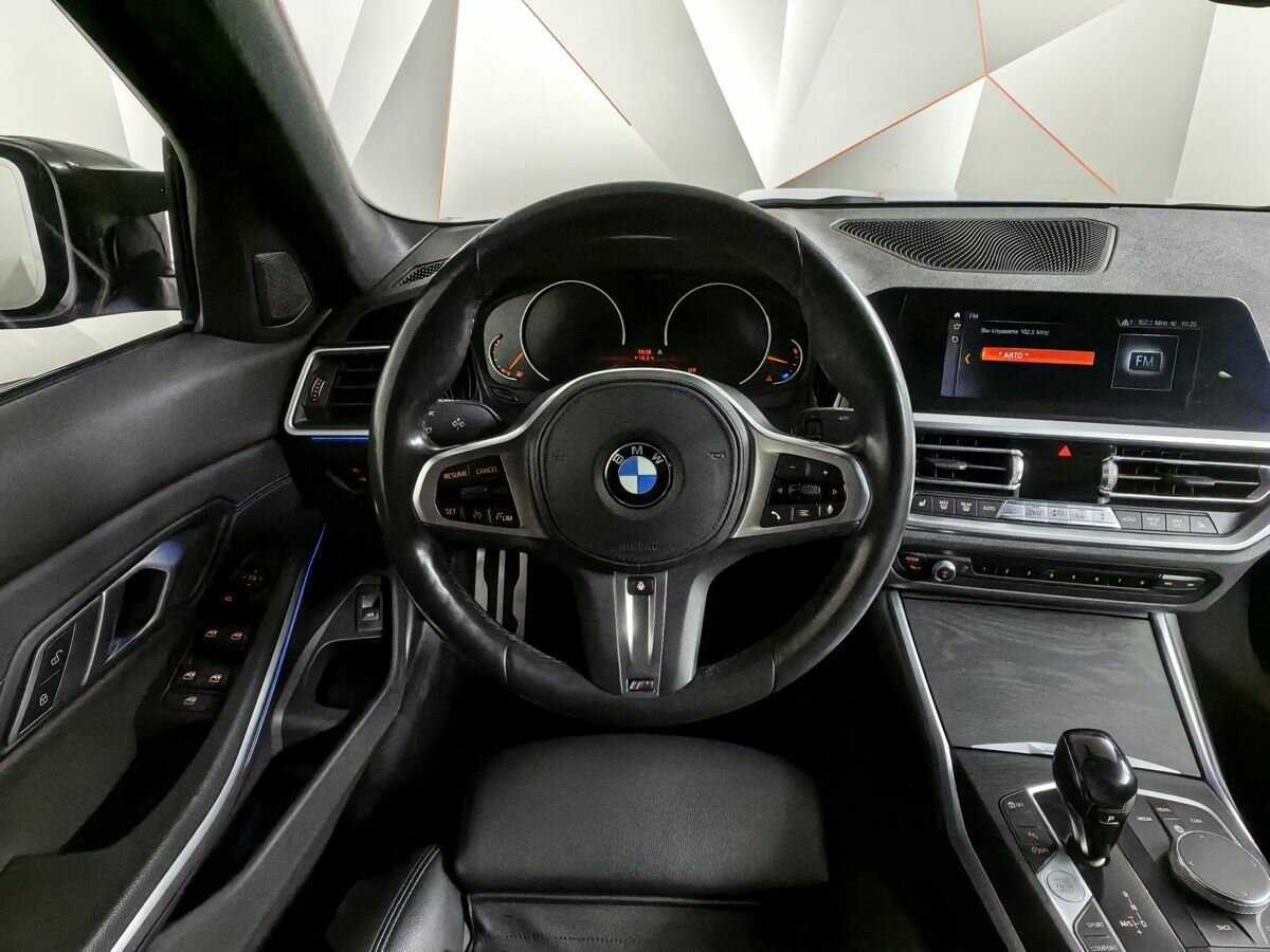 BMW 3 серии 320i xDrive, 2020 Фото №14