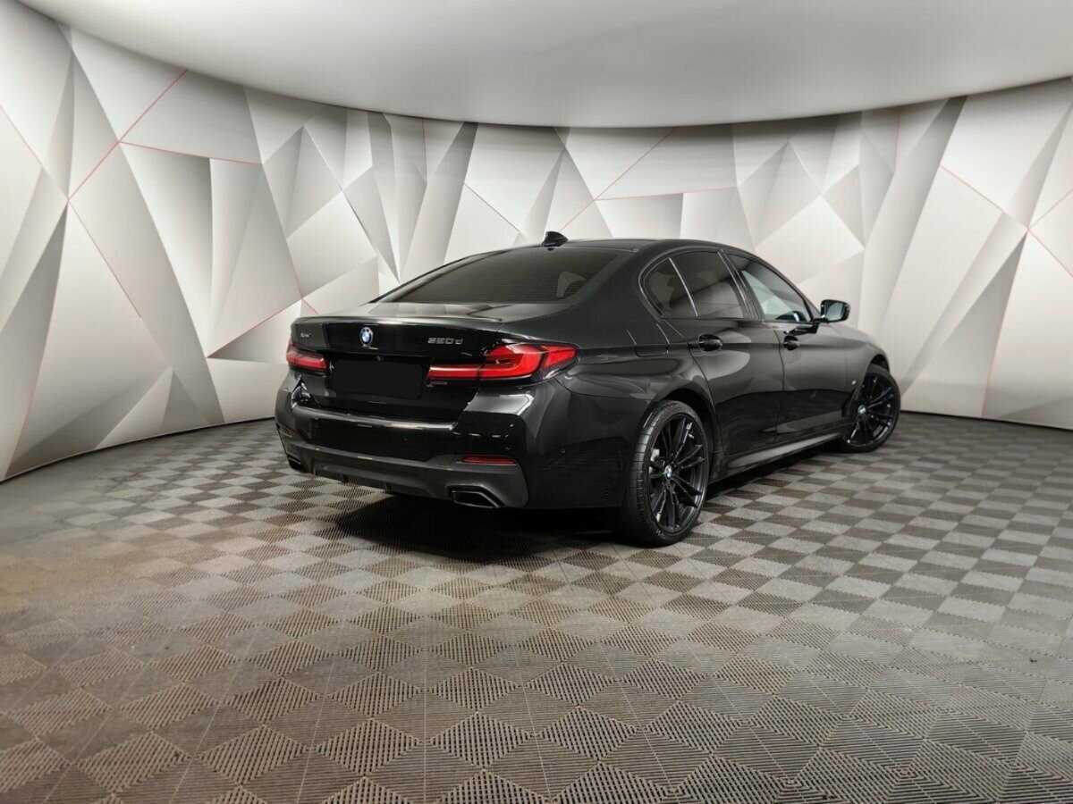 BMW 5 серии 520d xDrive, 2021 - 57 444 км. | Фото №2