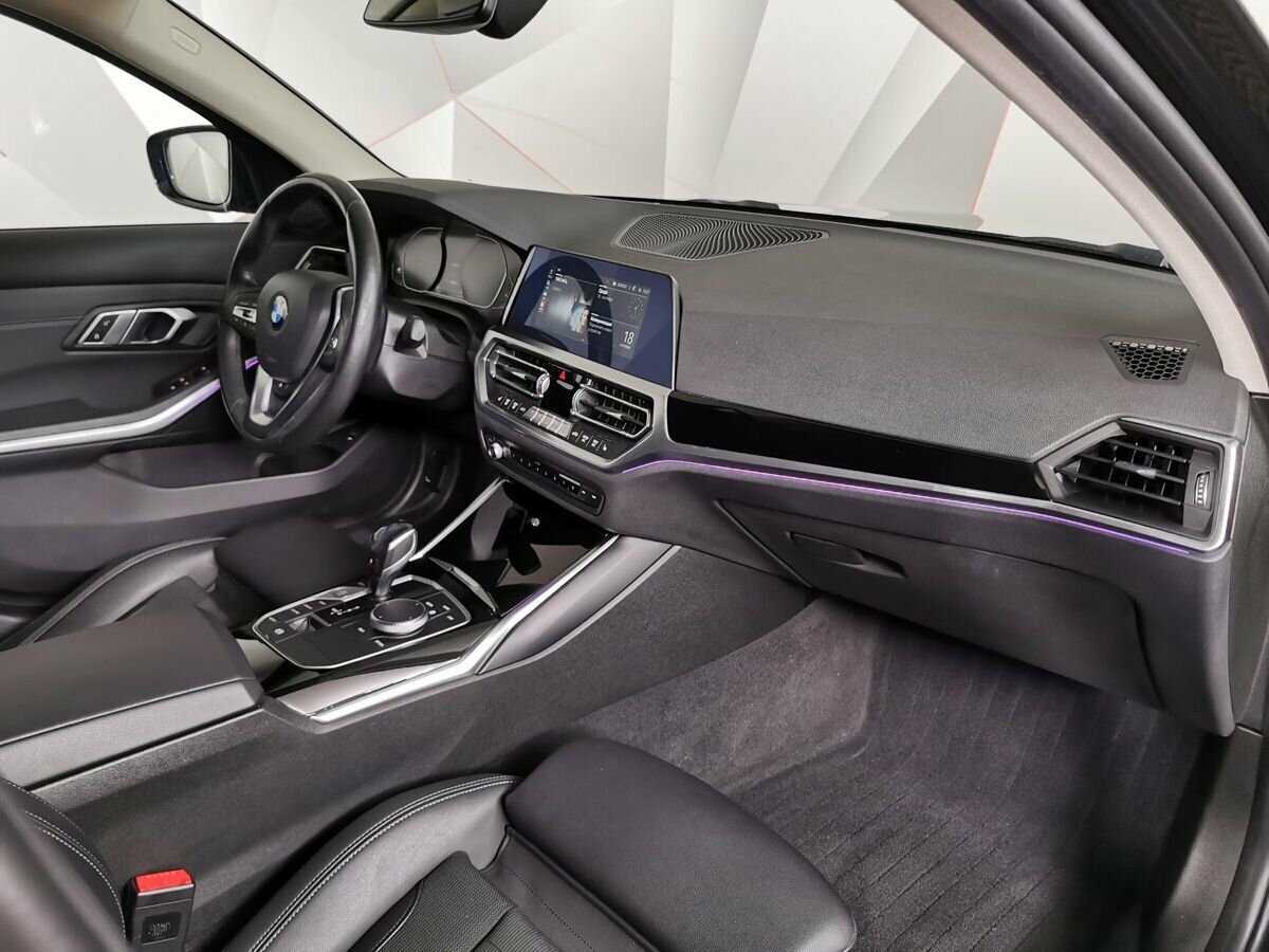 BMW 3 серии 318d, 2020 Фото №9