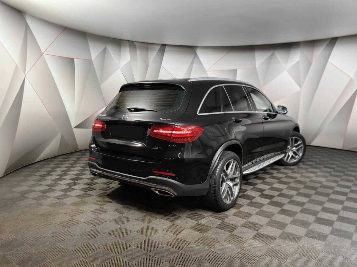 Mercedes-Benz GLC 300, 2017 - 146 068 км. | Фото №2