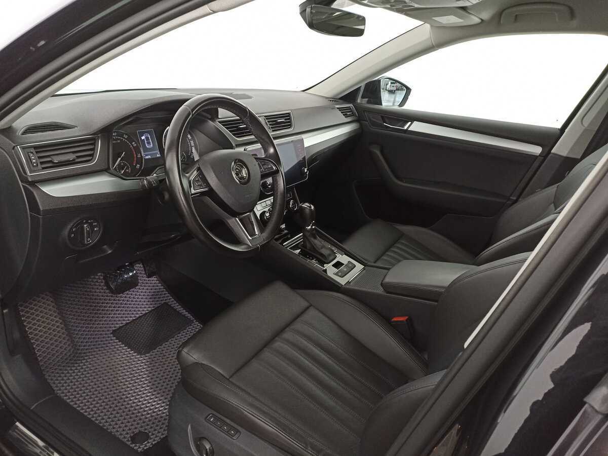 Skoda Superb, 2018 Фото №14