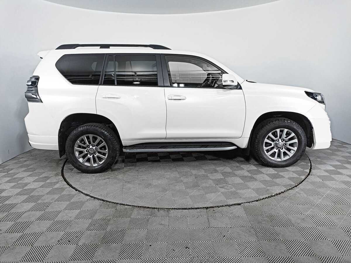 Toyota Land Cruiser Prado, 2017 - 128 641 км. | Фото №4