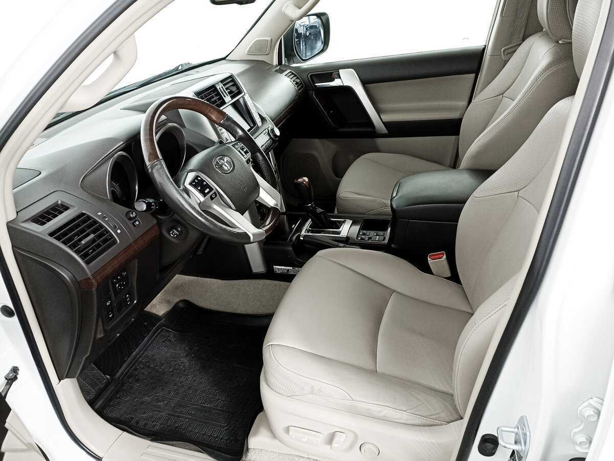 Toyota Land Cruiser Prado, 2013 Фото №12