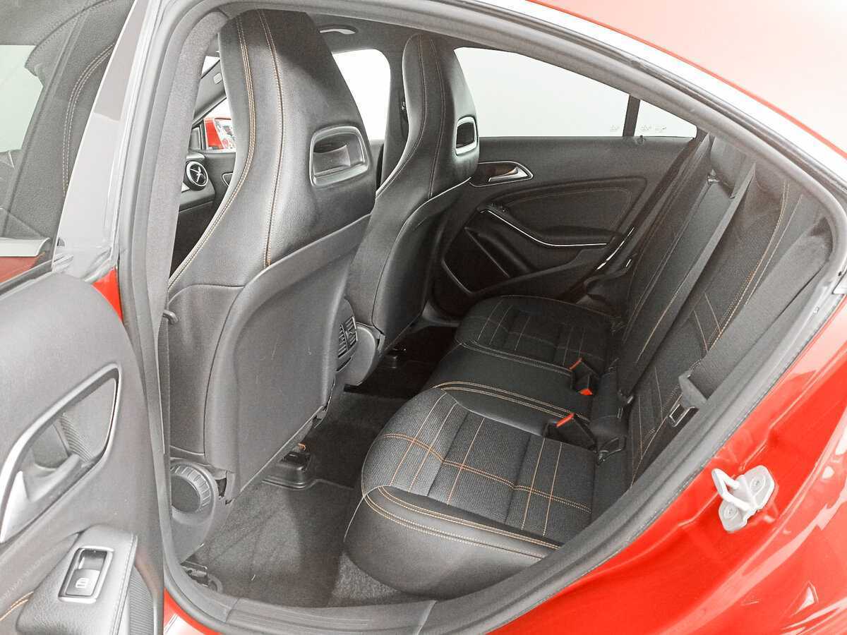 Mercedes-Benz CLA 200, 2015 Фото №10