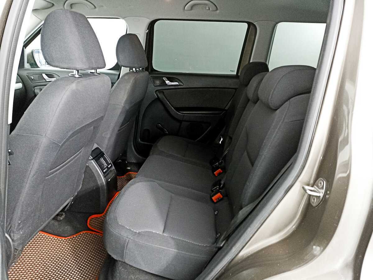 Skoda Yeti, 2011 Фото №8