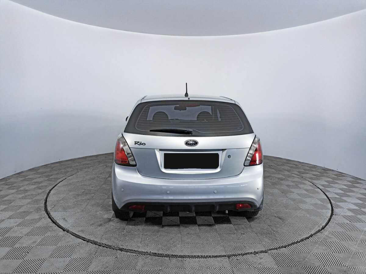 Kia Rio, 2010 - 196 701 км. | Фото №6