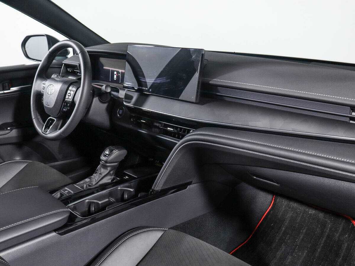 Toyota Camry, 2024 Фото №13