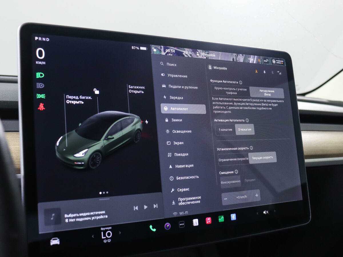 Tesla Model 3 Performance, 2021 Фото №17