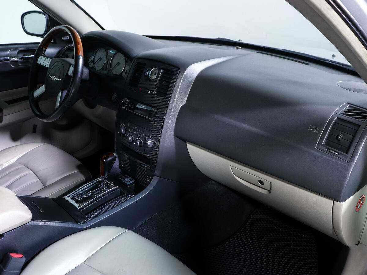 Chrysler 300C, 2006 - 250 000 км. | Фото №7