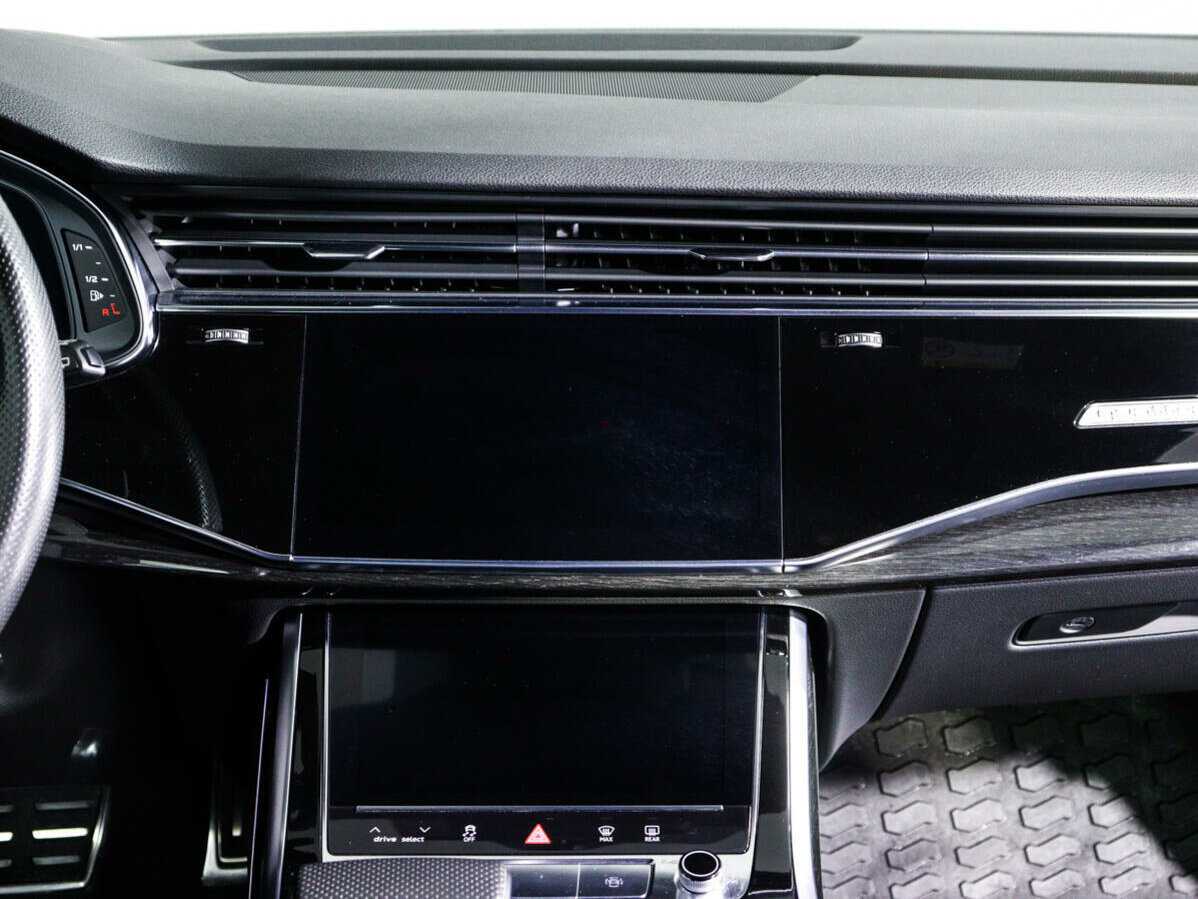 Audi Q8 55 TFSI, 2018 Фото №12
