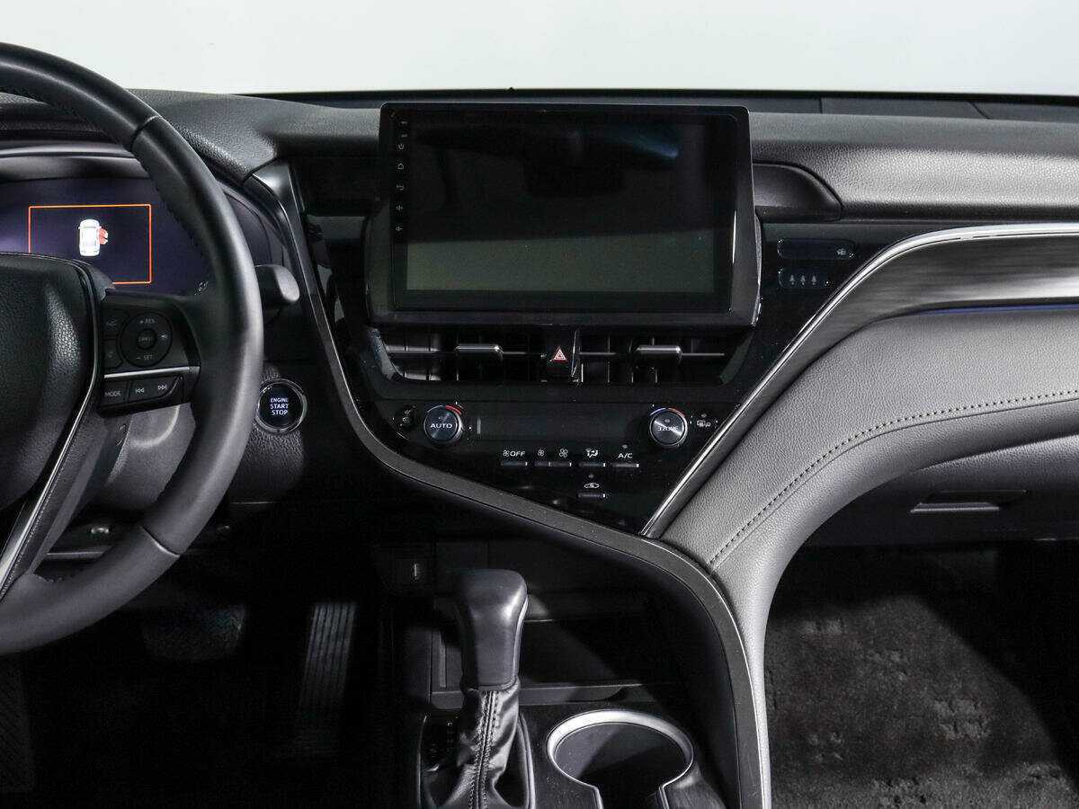 Toyota Camry, 2023 Фото №12