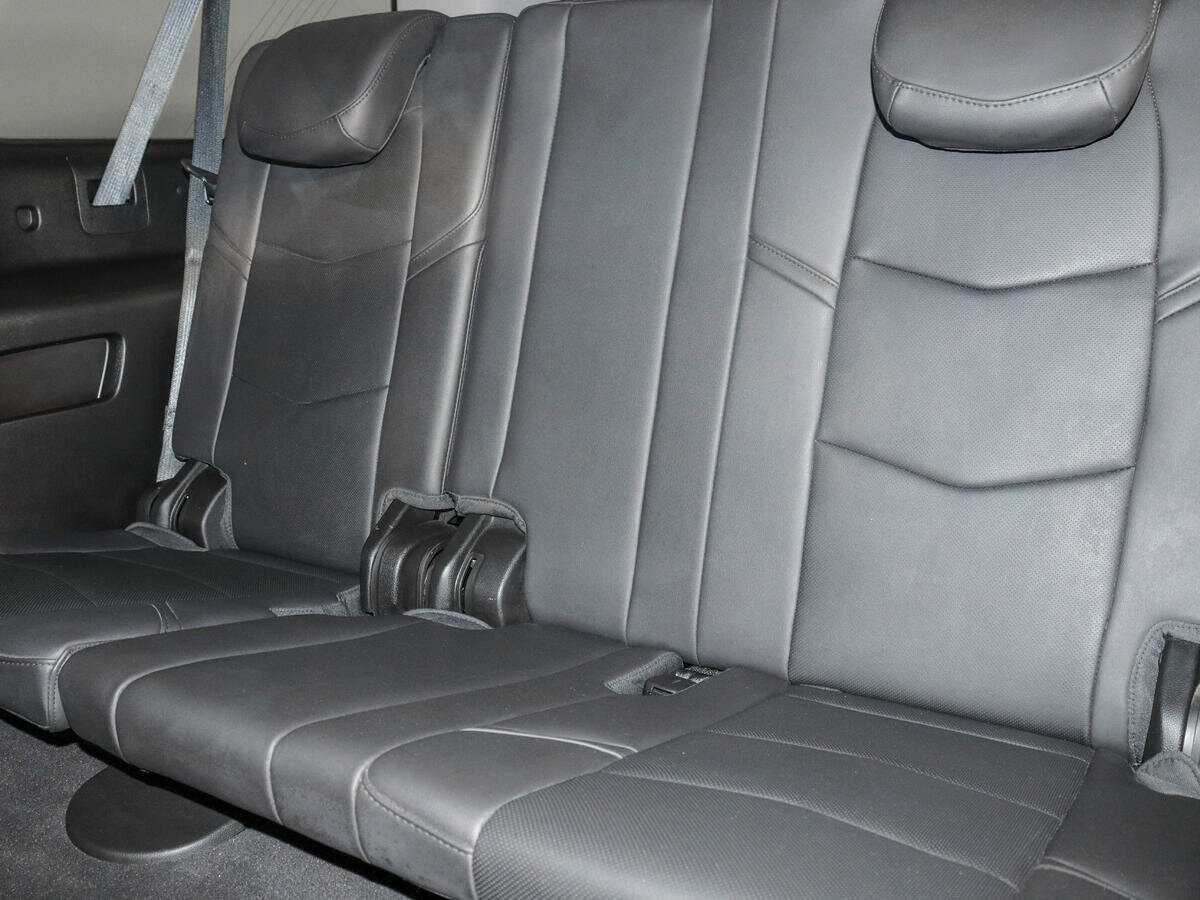 Cadillac Escalade ESV, 2018 Фото №14