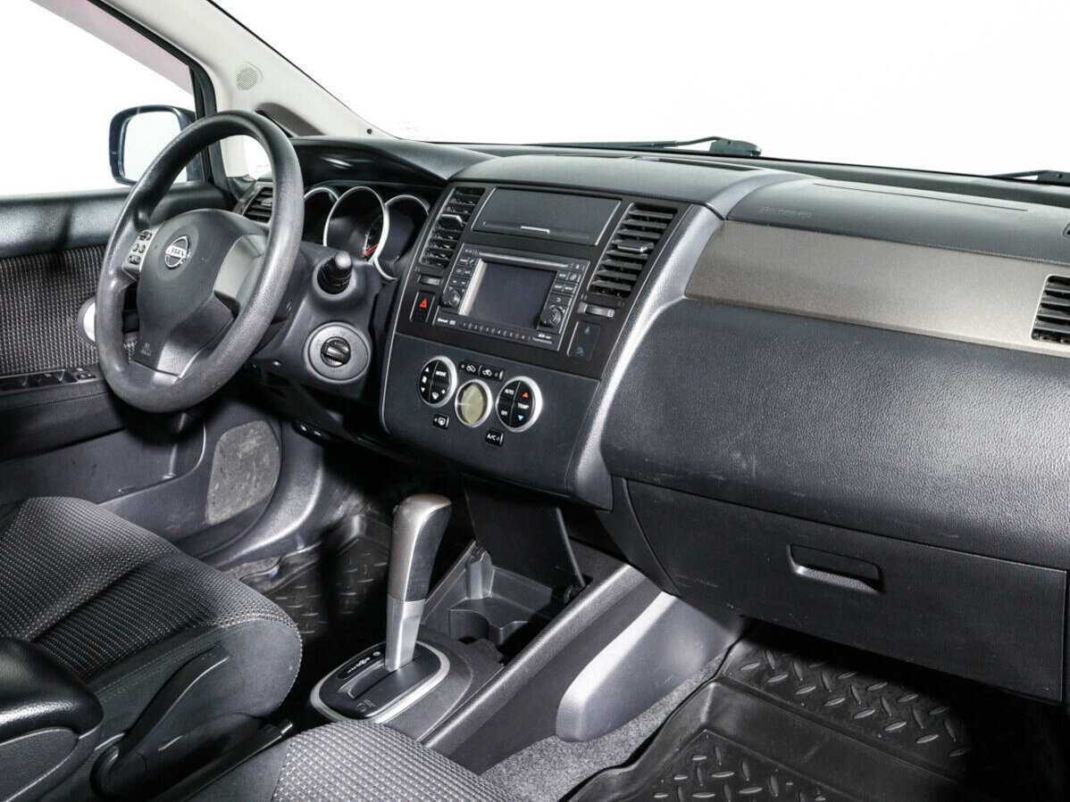 Nissan Tiida, 2013 - 136 945 км. | Фото №7