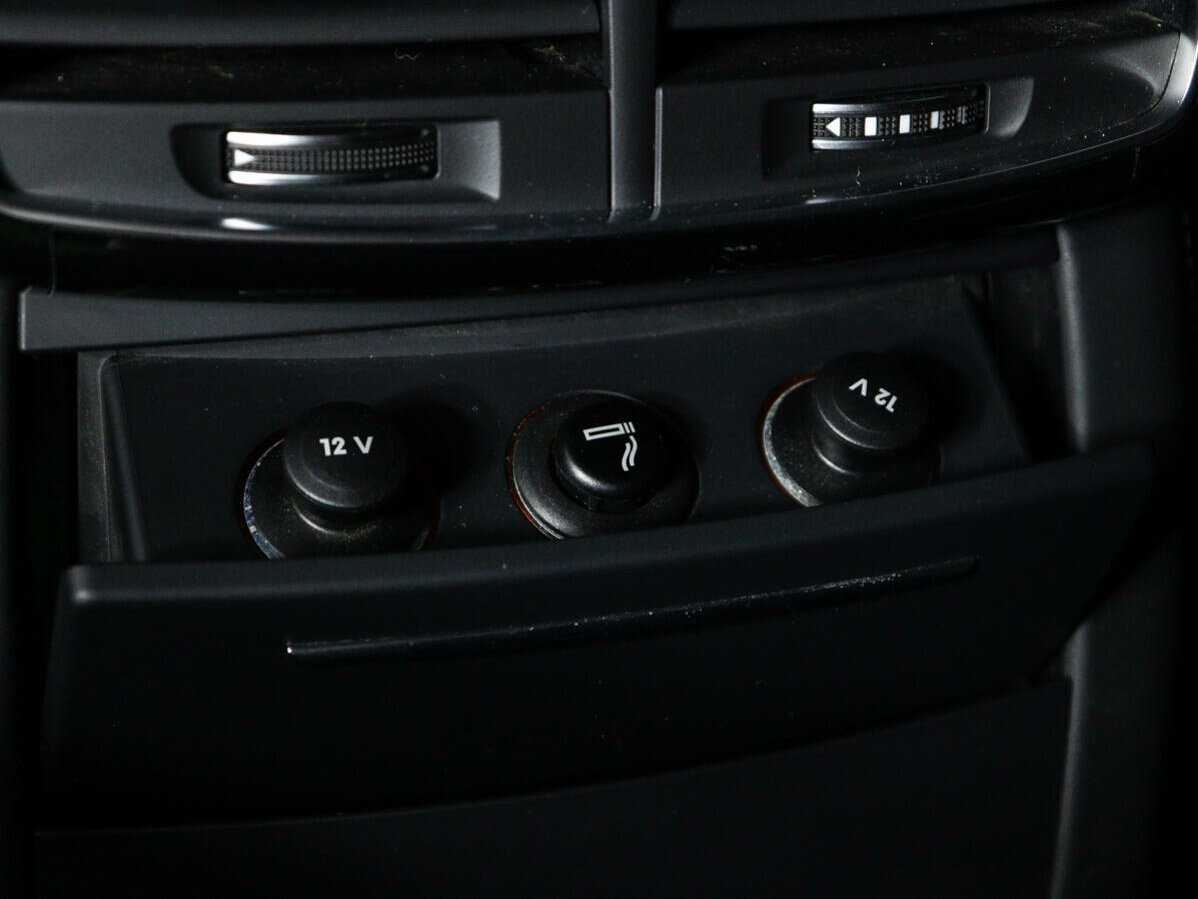 Audi A8 Long, 2015 Фото №21