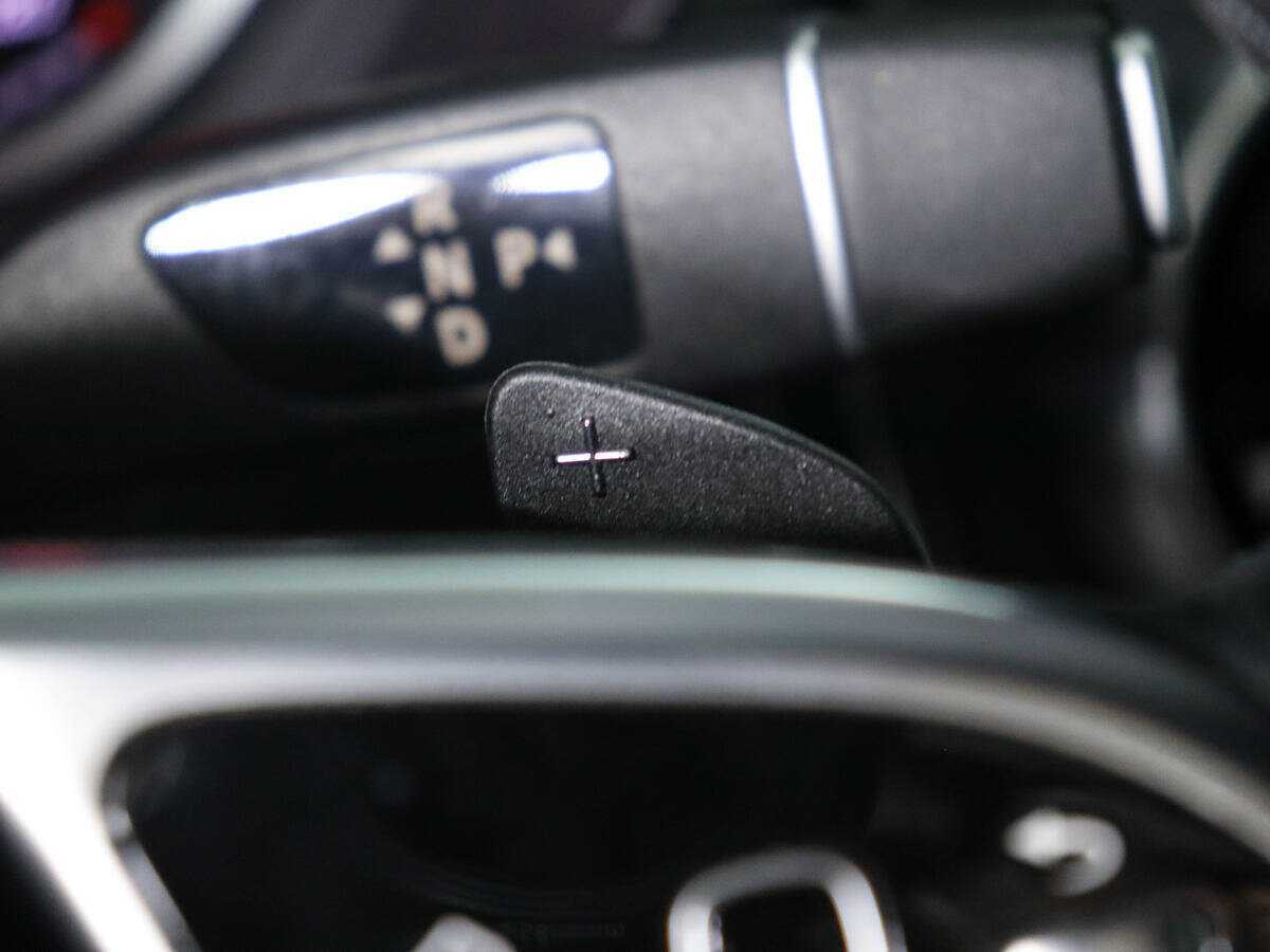 Mercedes-Benz GLC 200, 2021 Фото №18