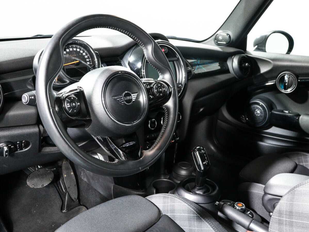 Mini Hatch Cooper S, 2018 Фото №14