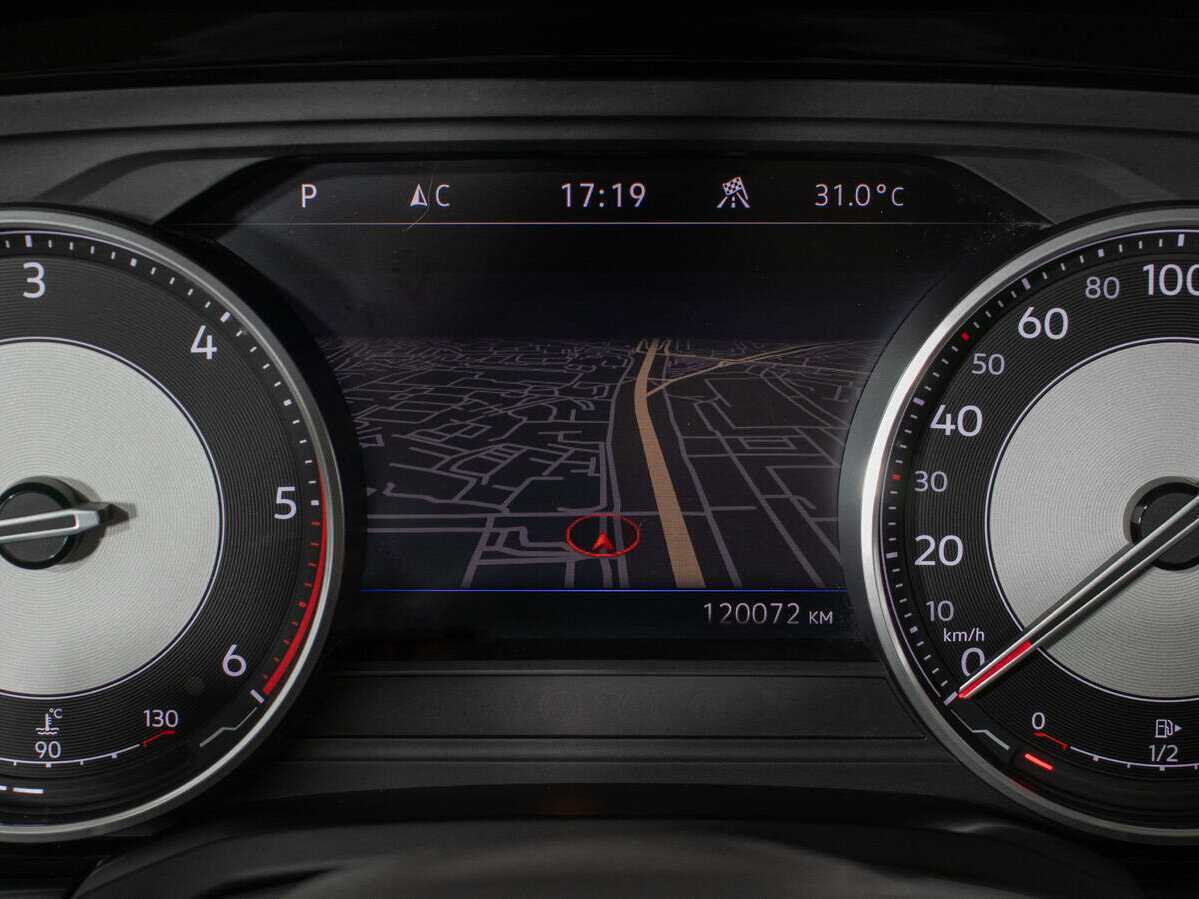 Volkswagen Touareg, 2018 Фото №18