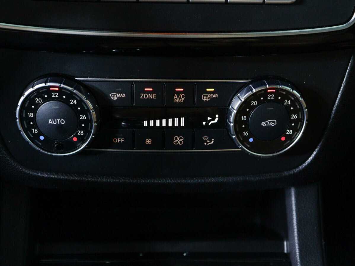 Mercedes-Benz GLE 350 d, 2015 Фото №17