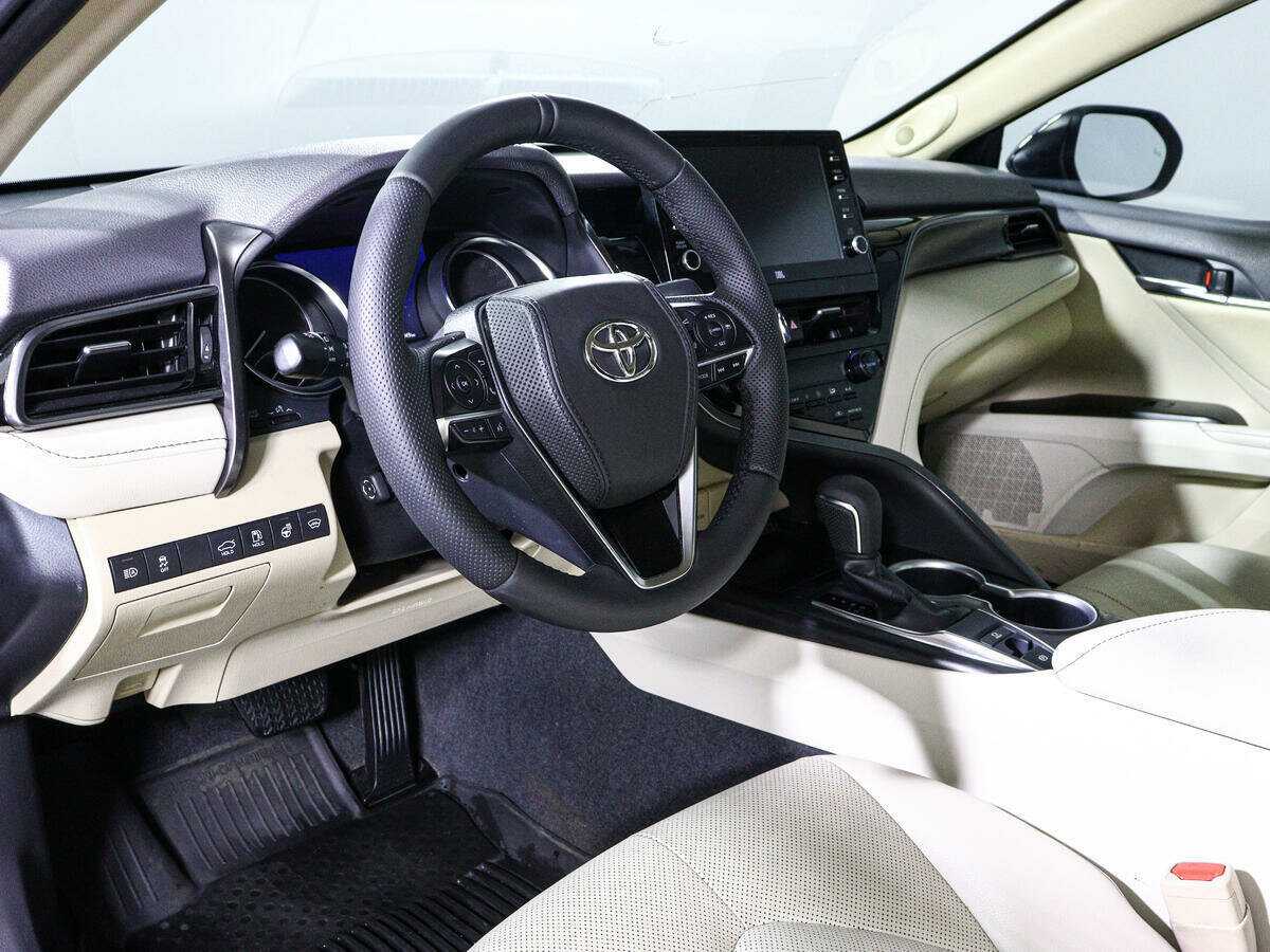 Toyota Camry, 2021 Фото №12