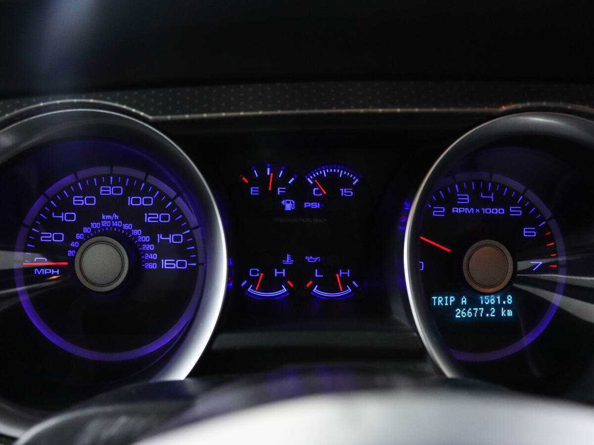 Ford Mustang Shelby GT500, 2011 Фото №10