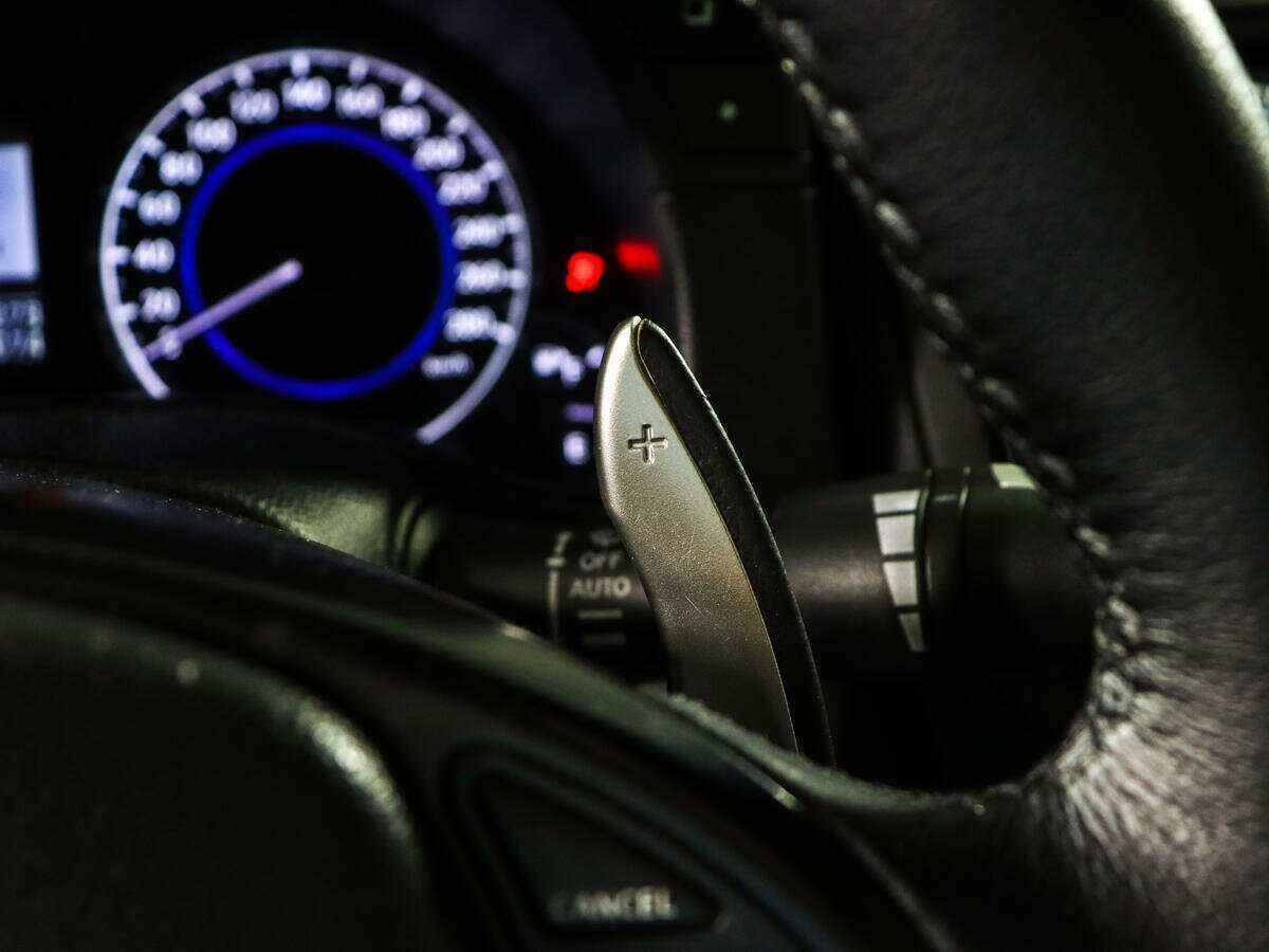 Infiniti G25, 2010 Фото №16