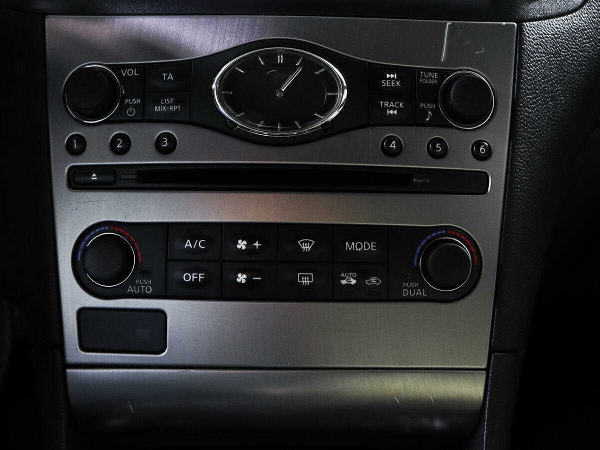 Infiniti G25, 2010 Фото №18