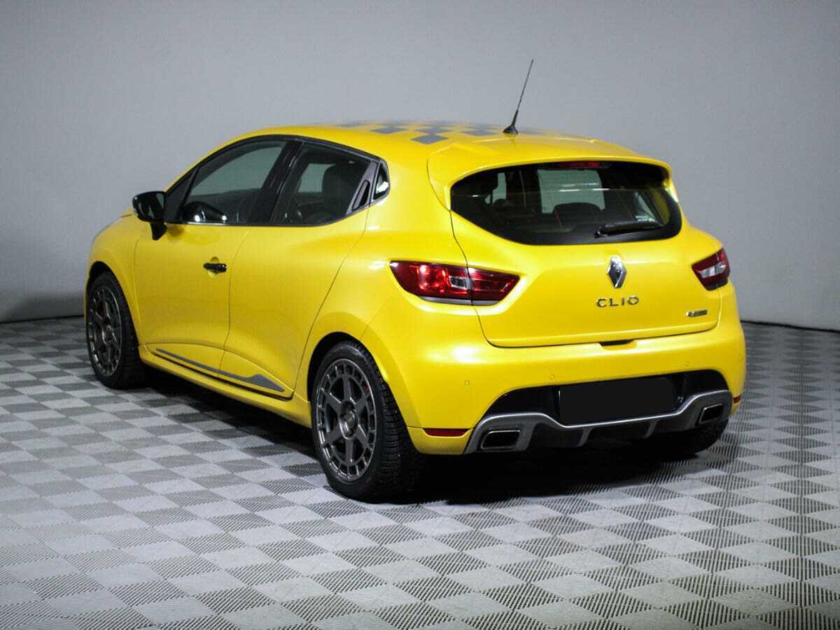 Renault Clio RS, 2015 - 106 228 км. | Фото №7