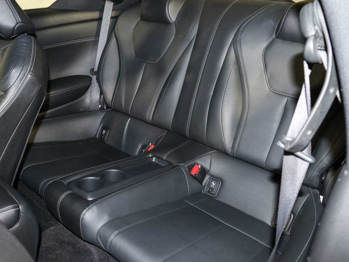 Infiniti Q60, 2016 Фото №9