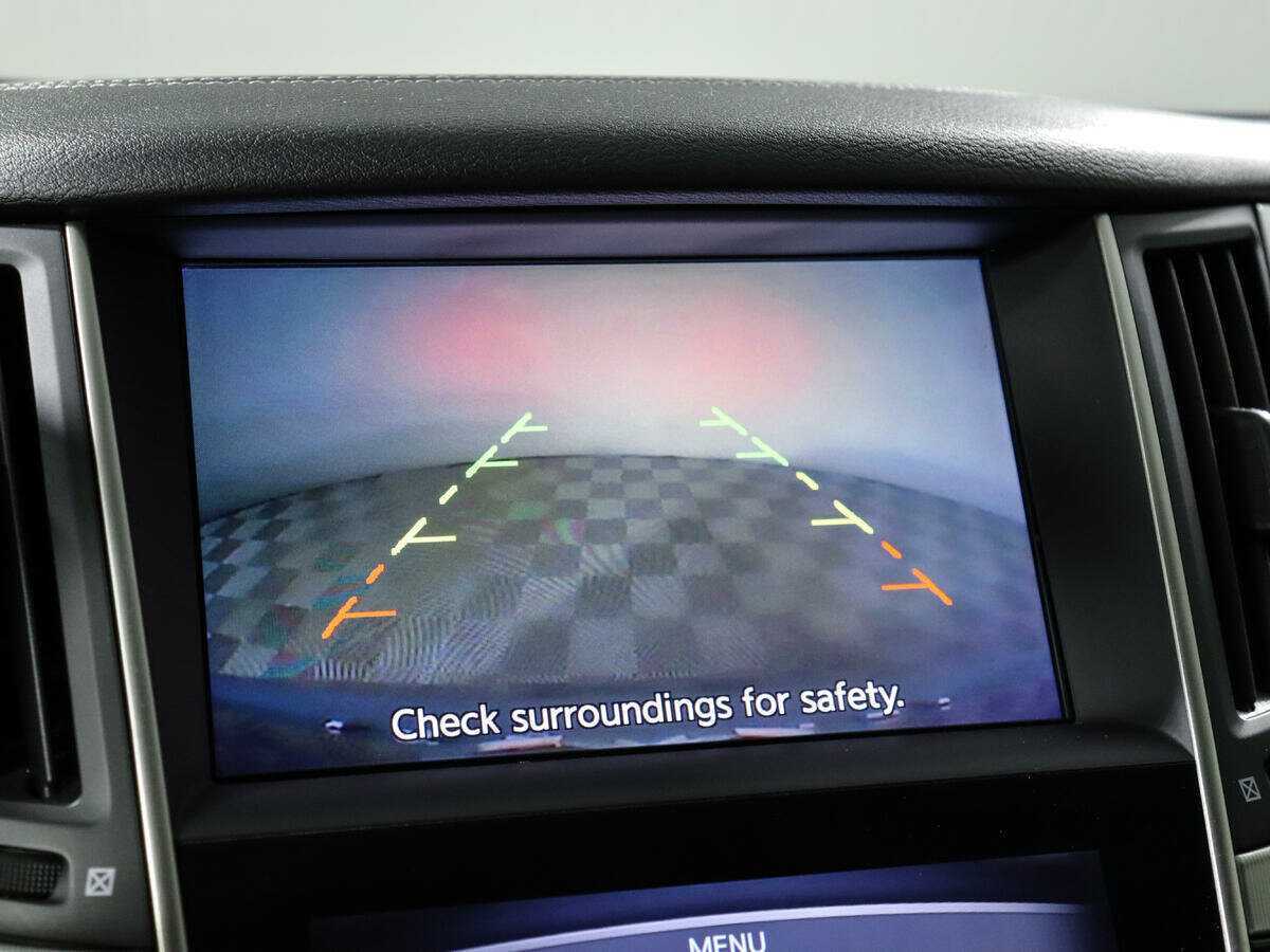 Infiniti Q60, 2016 Фото №15