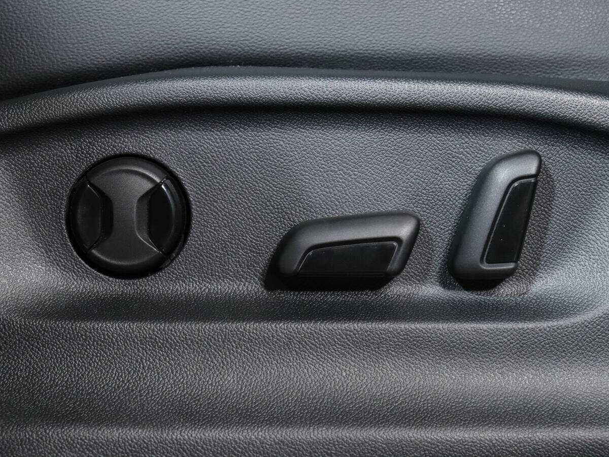 Volkswagen Tiguan L, 2023 Фото №17