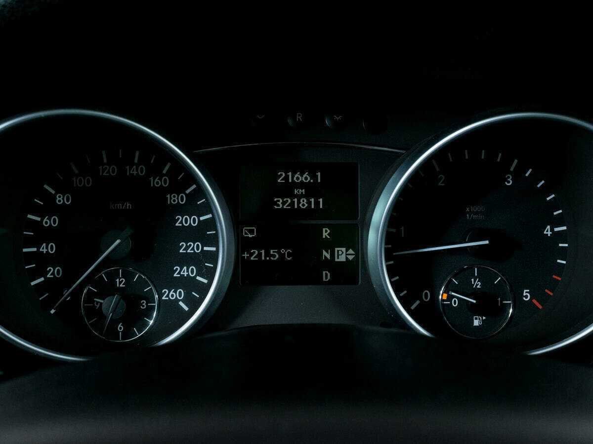 Mercedes-Benz M-Класс 350, 2009 Фото №14