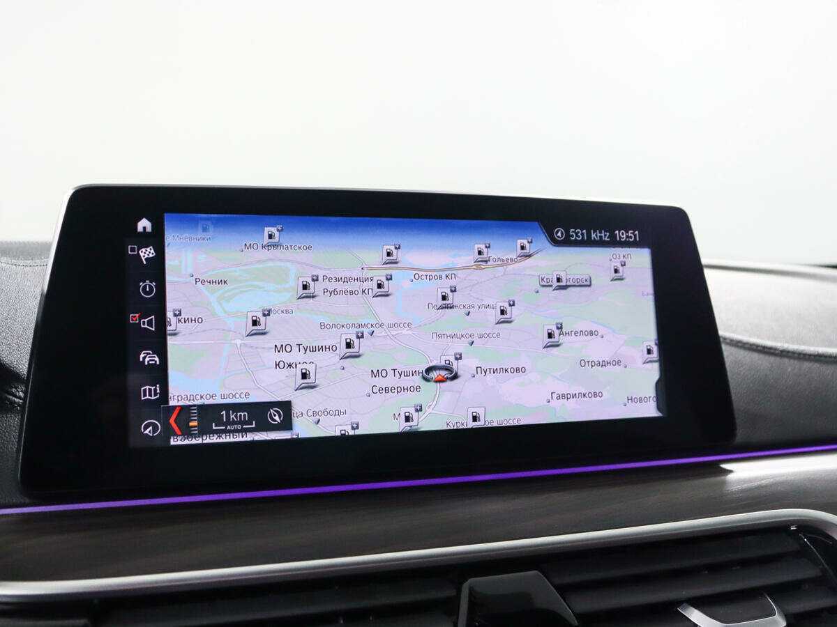 BMW 5 серии 530d xDrive, 2019 Фото №19