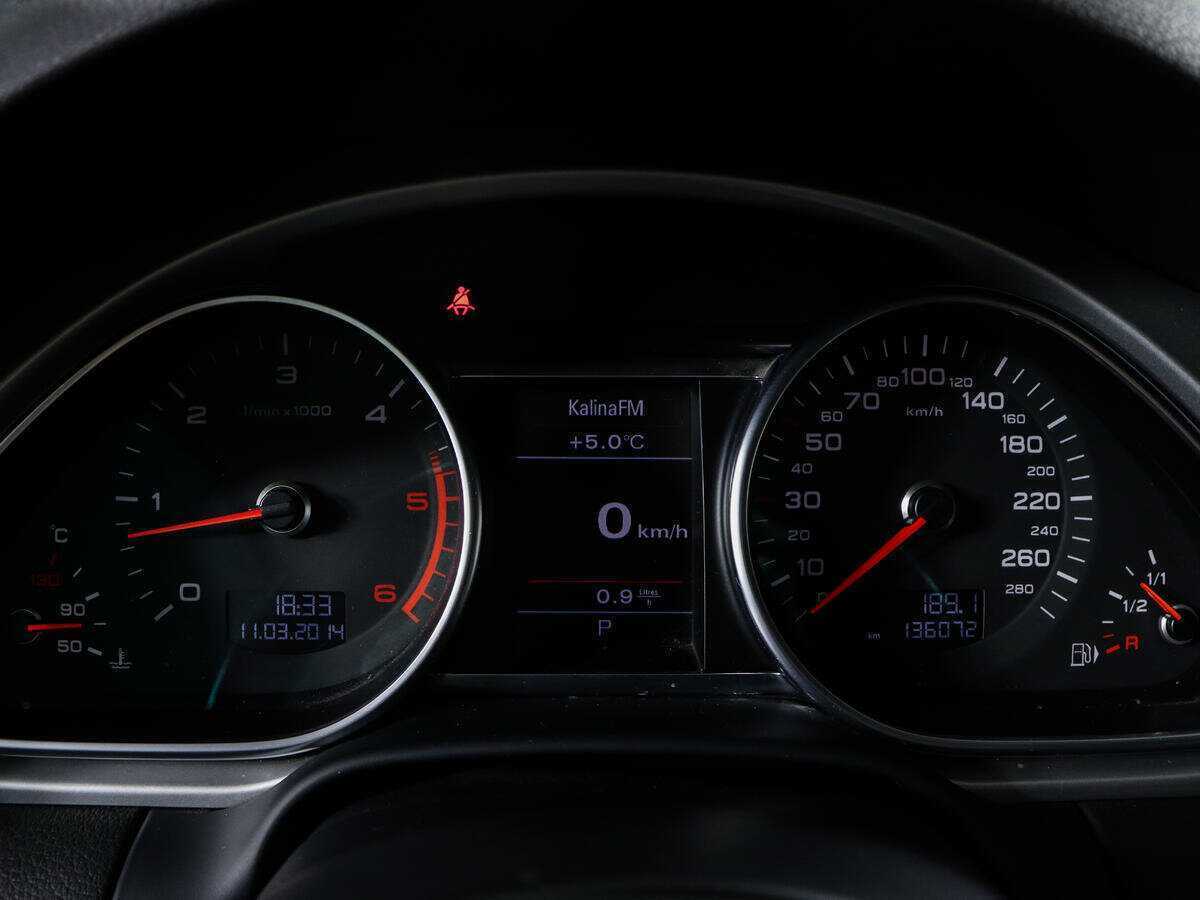 Audi Q7, 2012 Фото №11