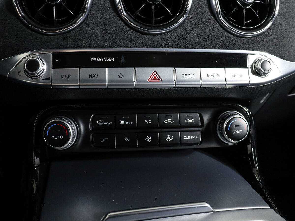 Kia Stinger, 2021 Фото №33