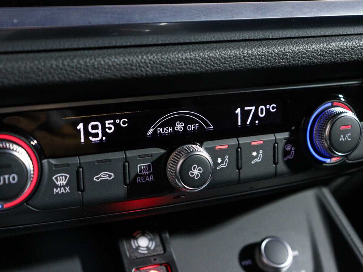 Audi Q3 Sportback 35 TDI, 2022 Фото №26